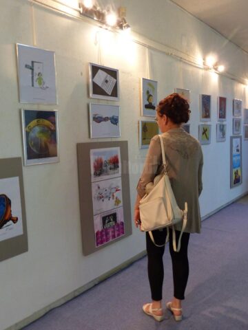 Un caricaturist german, desemnat câștigătorul celei de-a IX-a ediții a Expoziției Internaționale de Grafică Satirică „Bucovina”