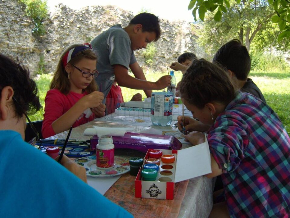 ,,Zile de vacanță împreună”, proiect educațional desfășurat la Centrul de plasament din Solca