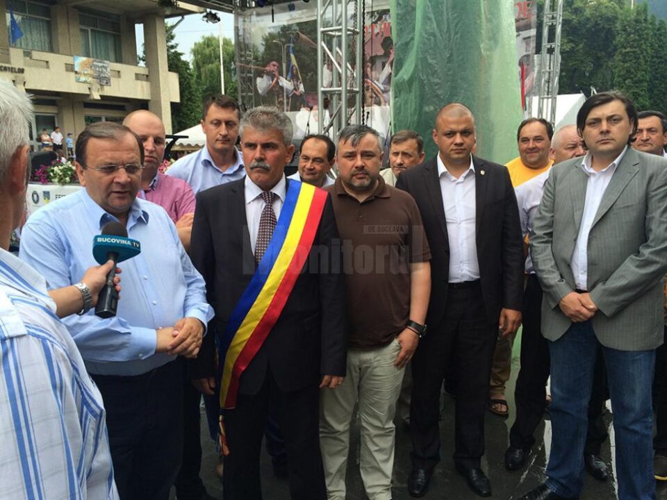 Gheorghe Flutur și Ioan Balan au fost alături de Mihăiță Negură la Festivalul „Întâlniri Bucovinene”
