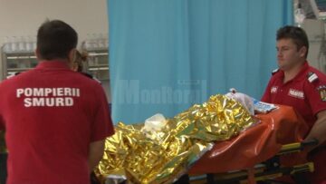 Tânăra în vârstă de 26 de ani, aflată în stare gravă, suferind arsuri și iubitul acesteia