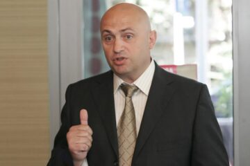Valerii Moraru este aproape de a ceda acțiunile de la Rapid