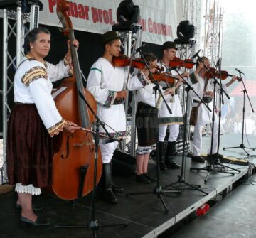 A X-a ediție a Festivalului - Concurs Folcloric Național „Șezătoarea copiilor”