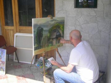 Mai mulți artiști ai penelului s-au întâlnit la Straja, la cea de-a III-a ediție a taberei de pictură