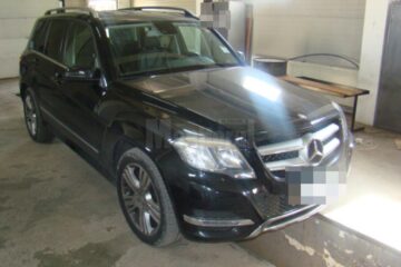 Mercedes furat din Cehia în 2007, depistat în PTF Siret