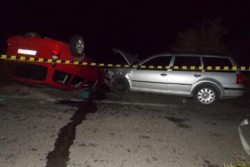 În urma impactului dintre cele două mașini, la Hârtop, șase persoane au ajuns la spital
