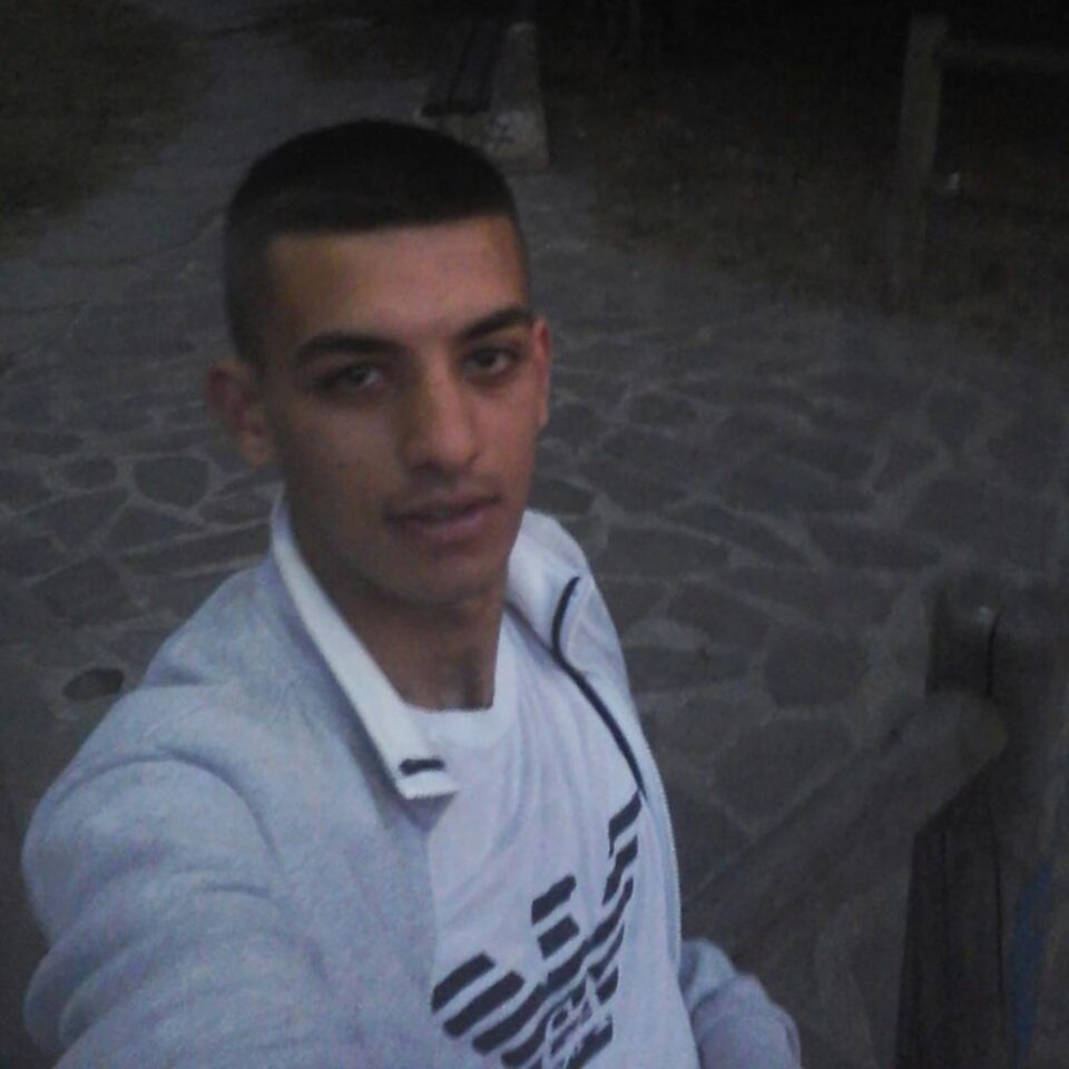 Iulian Răzvan Laszlo, în vârstă de 19 ani, din Vatra Dornei, ar fi fost împușcat pentru o datorie de câteva sute de euro față de un clan din Milano - Foto Facebook