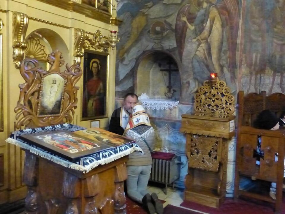 Temelia a toată fapta bună este postul și privegherea