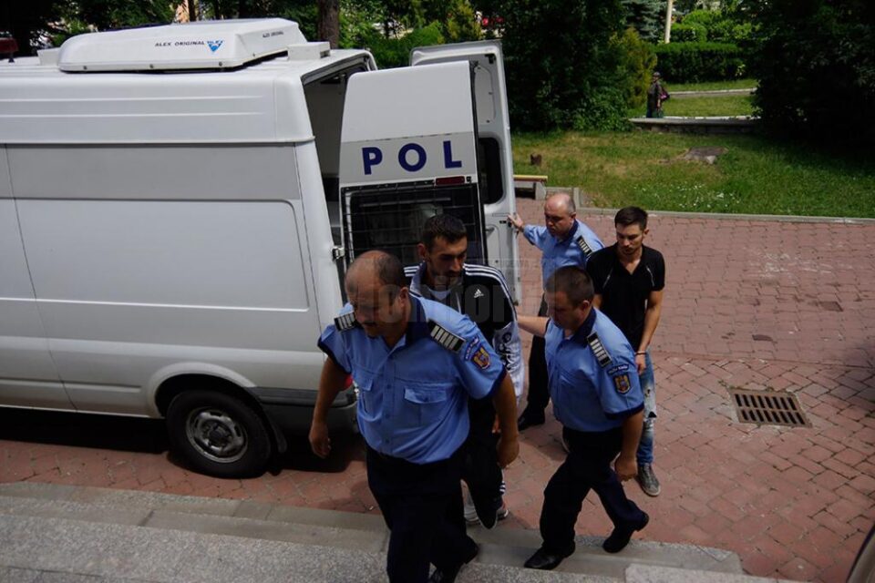 Doi dintre inculpați, Mihai Cristian Rădoi și Emil Andrei Sima