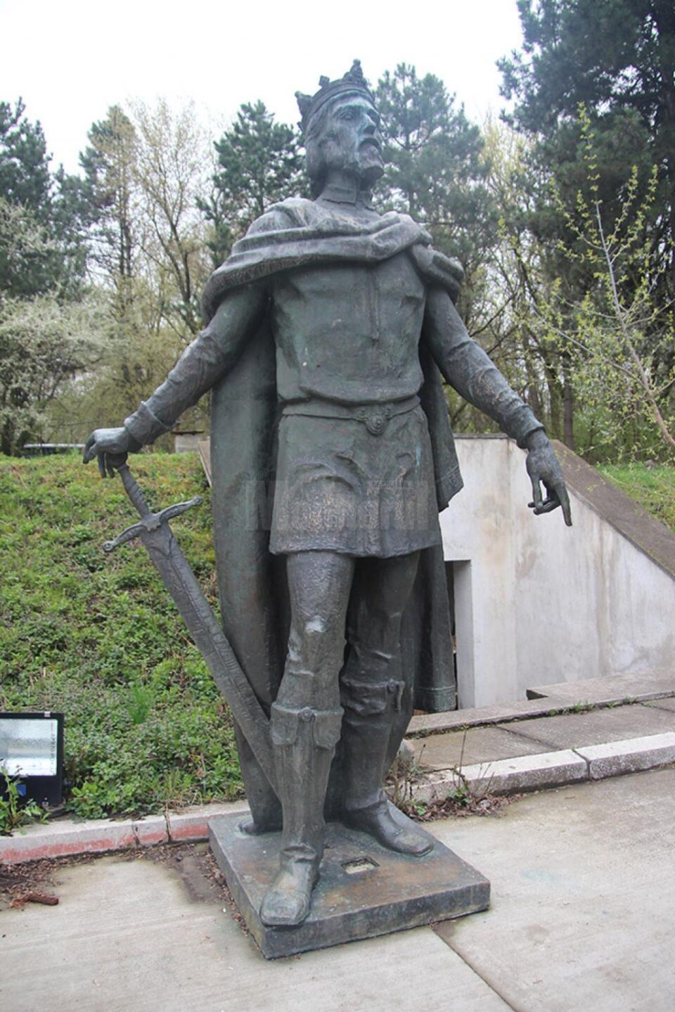 Statuia domnitorului Petru Mușat va fi readusă în centrul Sucevei