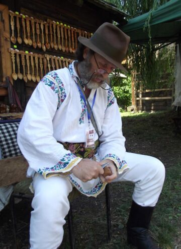 Tradiție, diversitate și noutate la Târgul Meșterilor Populari din Muzeul Satului Bucovinean