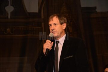 Profesorul Costică Costan antrenează de peste 40 de ani olimpici la fizică de la Colegiul „Ștefan cel Mare”