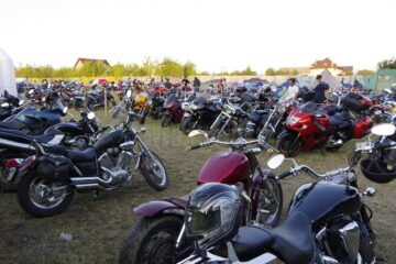 Sute de motocicliști din întreaga țară au venit în weekend la Suceava