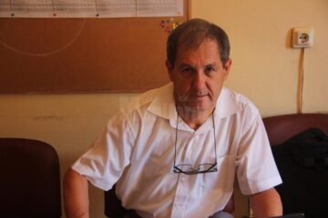 Profesorul Costică Costan antrenează de peste 40 de ani olimpici la fizică de la Colegiul „Ștefan cel Mare”