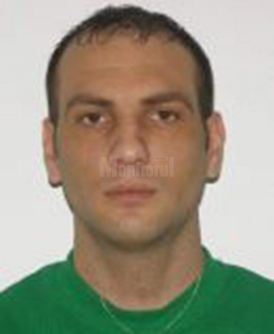 Pe numele lui Ionel Marius Obreja a fost emis un mandat de arestare în lipsă, pe 29 iulie a.c., de către Judecătoria Câmpulung Moldovenesc Pe numele lui Ionel Marius Obreja a fost emis un mandat de arestare în lipsă, pe 29 iulie a.c., de către Judecătoria Câmpulung Moldovenesc