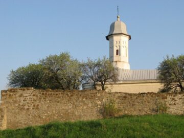 Mănăstirea Hagigadar, locul de origine al hurutului