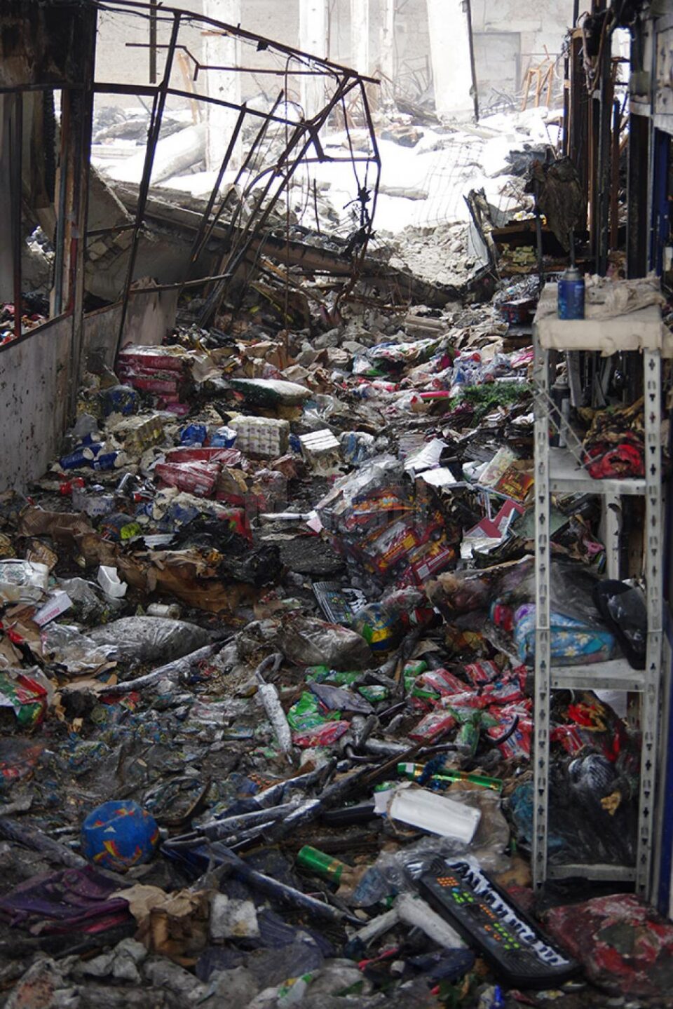 Solicitarea de igienizare a ruinei Complexului Comercial Rozita, respinsă de anchetatori