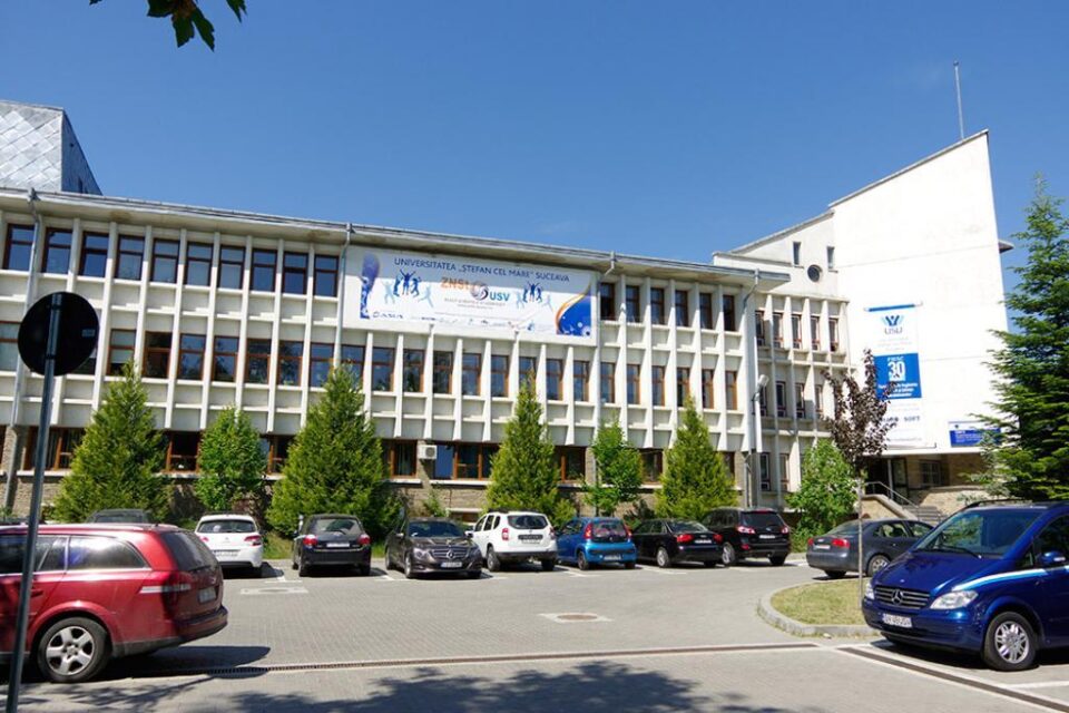 În sesiunea de admitere din toamnă, Universitatea „Ștefan cel Mare” din Suceava (USV) va scoate la concurs 121 de locuri bugetate la licență În sesiunea de admitere din toamnă, Universitatea „Ștefan cel Mare” din Suceava (USV) va scoate la concurs 121 de locuri bugetate la licență