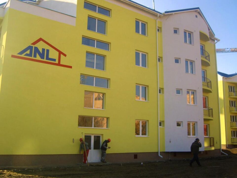 10.000 de mp de teren, puși la dispoziția ANL de Primăria Suceava, pentru construirea de noi blocuri 10.000 de mp de teren, puși la dispoziția ANL de Primăria Suceava, pentru construirea de noi blocuri