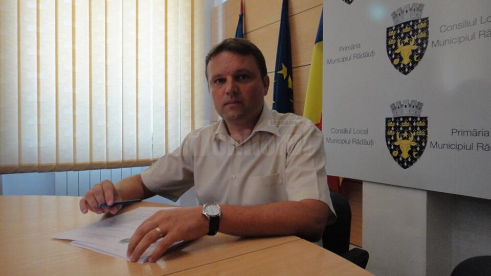 Secretarul municipiului Rădăuți, Marinică Sofronie