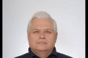 Profesorul de franceză Mihai George Tăutu intenționa să se pensioneze de la 1 septembrie, după 43 de ani petrecuți la catedră
