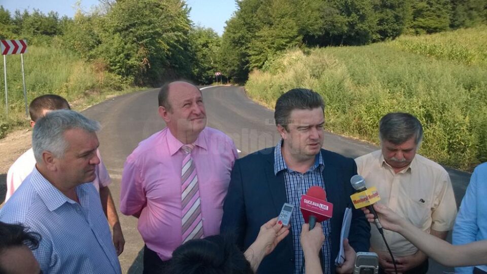 Inaugurarea drumului județean 178, făcută în prezența autorităților locale și județene
