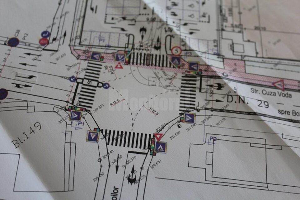 Modificări rutiere la intersecția străzilor Cuza Vodă cu Eroilor