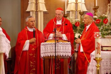 38 de tineri romano-catolici au primit Sfântul Mir de la Cardinalul de Köln, Joachim Meisner