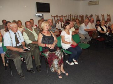 Expoziție de fotografie, recital de lăută și parada portului popular la cea de-a XIII-a Întâlnire a germanilor din Bucovina