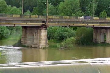 Stratul final de asfalt pe podul de la Ițcani va fi turnat sâmbătă