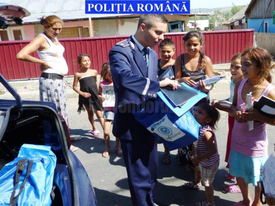 Acțiune de promovare a educației, printre familiile din zona Mirăuți din Suceava