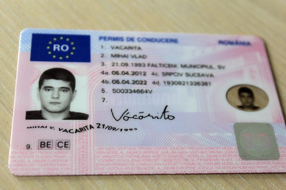 Permisul de conducere al posesorului portofelului pierdut