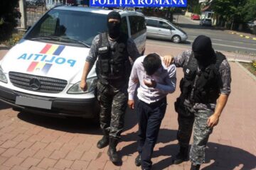 Agresorul și-a recunoscut fapta și a fost arestat preventiv pentru tentativă de omor