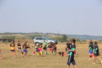Festivalul „Sport și voie bună” a adunat la Plopeni peste 300 de participanți