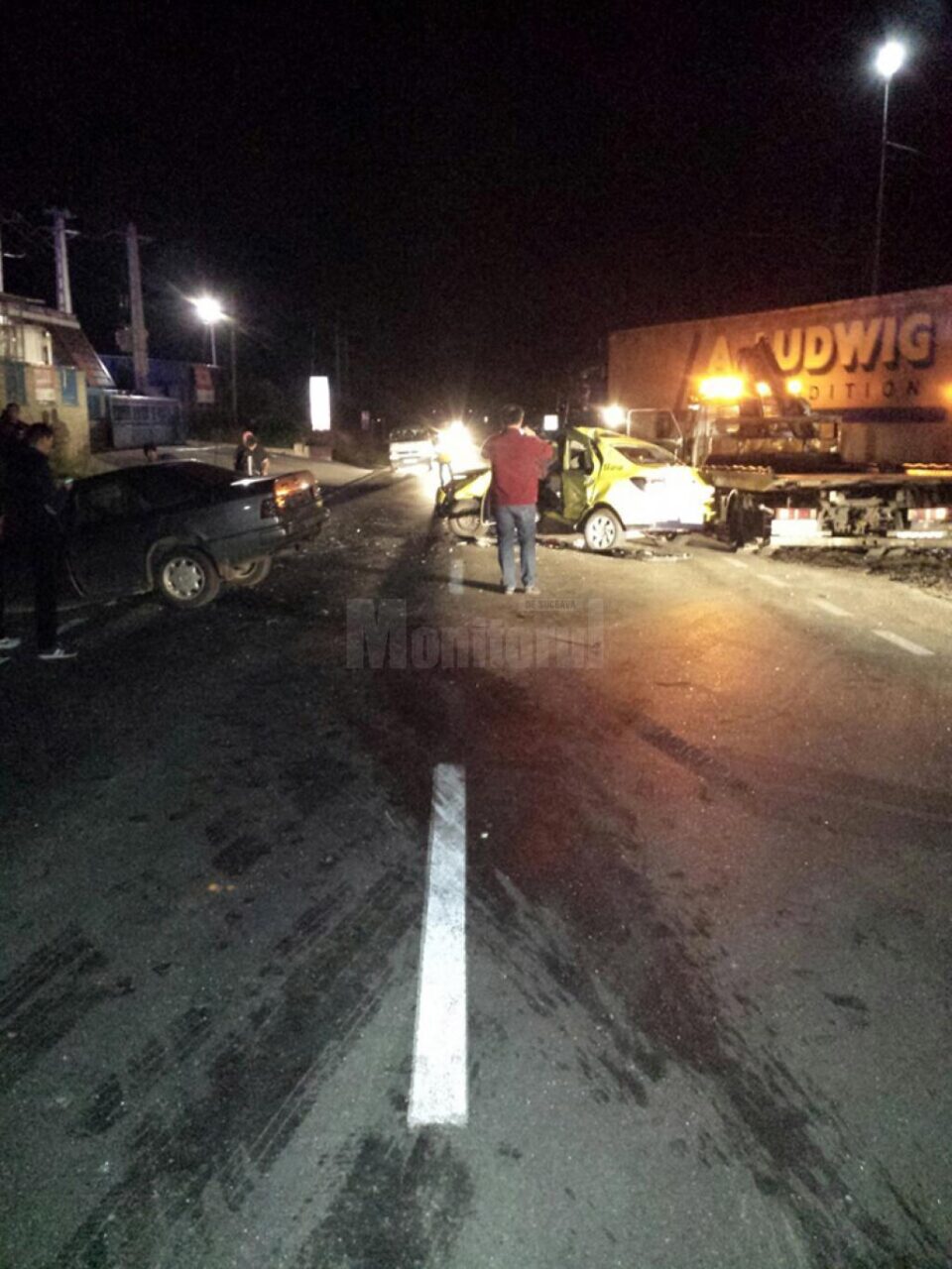 Principala cauză a accidentului este neacordarea de prioritate a taximetristului, însă un detaliu important este legat și de viteza cu care rula Mercedesul