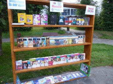 Parcul Cărților - Biblioteca în aer liber, un eveniment pe placul sucevenilor
