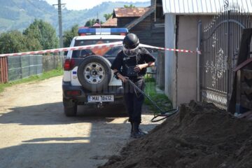 Pirotehniștii ISU Suceava au găsit aproape 200 de elemente de muniție