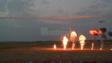 Acrobații aeriene spectaculoase, adrenalină și manevre amețitoare, la spectacolul aviatic Suceava Air Show
