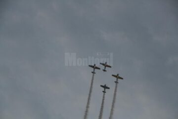 Acrobații aeriene spectaculoase, adrenalină și manevre amețitoare, la spectacolul aviatic Suceava Air Show
