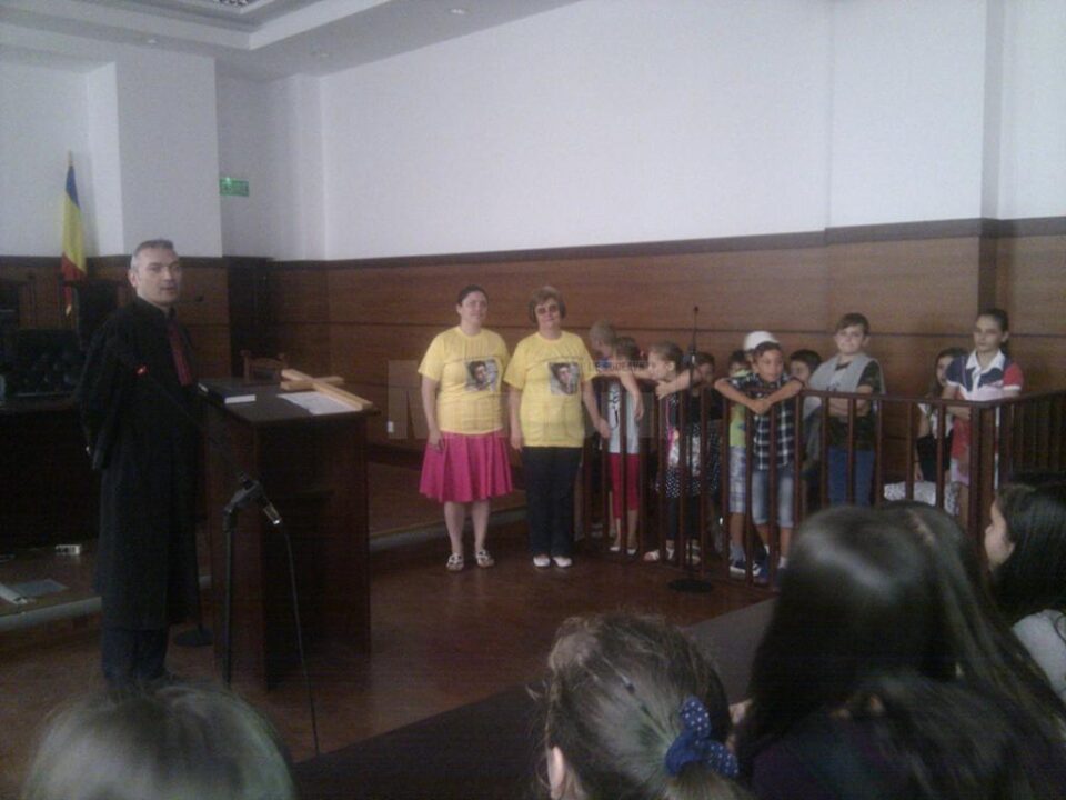 Activități ale școlii de vară „Cuvintele și faptele rănesc!”