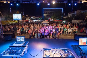 Pe parcursul celor patru zile de desfășurare, 27-30 august, au avut loc mai multe acțiuni culturale și spectacole folclorice