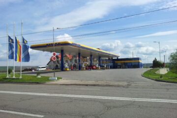 Stația Petrom situată în apropierea orașului Siret, la doi pași de granița dintre România și Ucraina