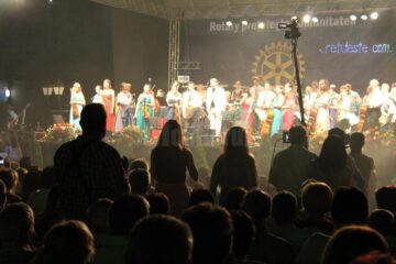 Aproape 6.000 de suceveni s-au bucurat de o seară unică, cu muzică de calitate, lasere și artificii, în centrul Sucevei