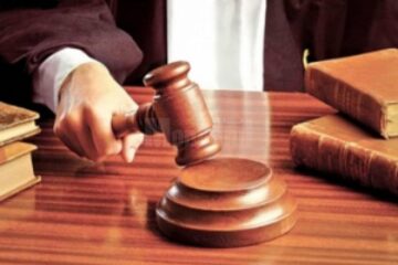 Magistrații Judecătoriei Vatra Dornei au decis că acesta poate fi cercetat în libertate