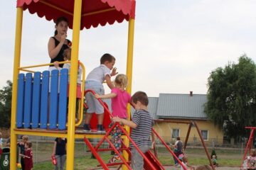 Cel mai mare parc de joacă din cartierul Ițcani a fost inaugurat ieri