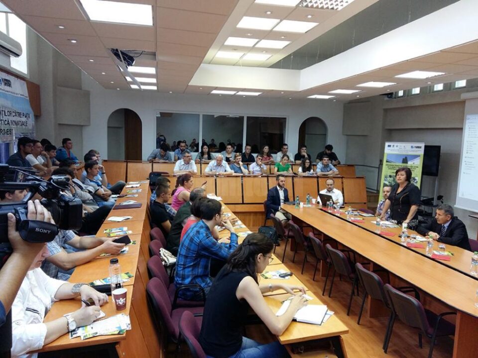 Stagii de practică plătite, în țară și în străinătate, pentru 180 de studenți ai Universității din Suceava