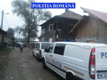 Polițiști de la Serviciul de Investigații Criminale – IPJ Suceava, Poliția orașului Gura Humorului și luptători din cadrul Serviciului de Acțiuni Speciale au efectuat patru percheziții domiciliare