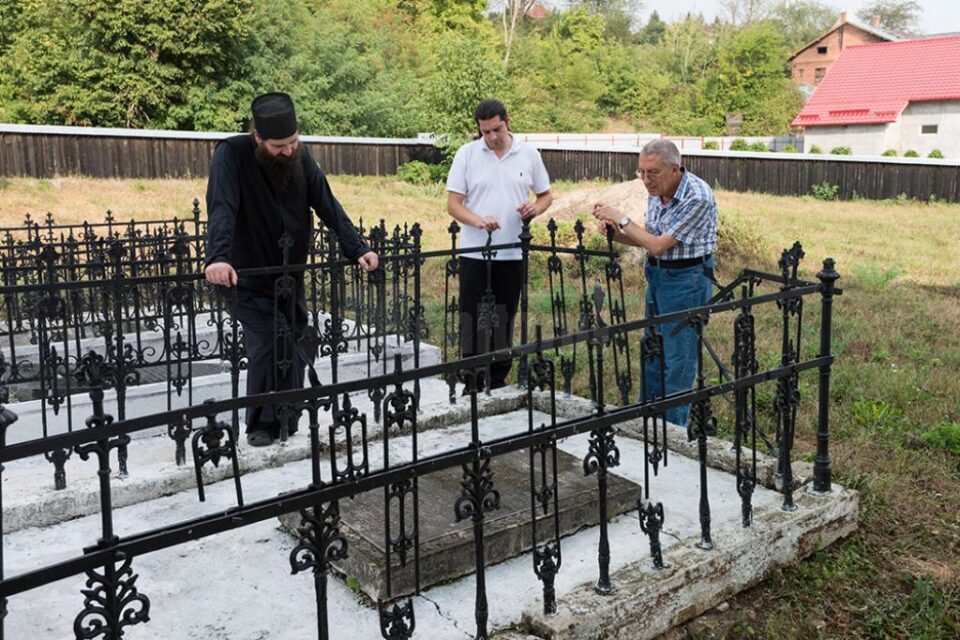 Colocviile Putnei, Mănăstirea Putna