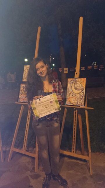14 lucrări de grafică și pictură, expuse în Parcul Universității