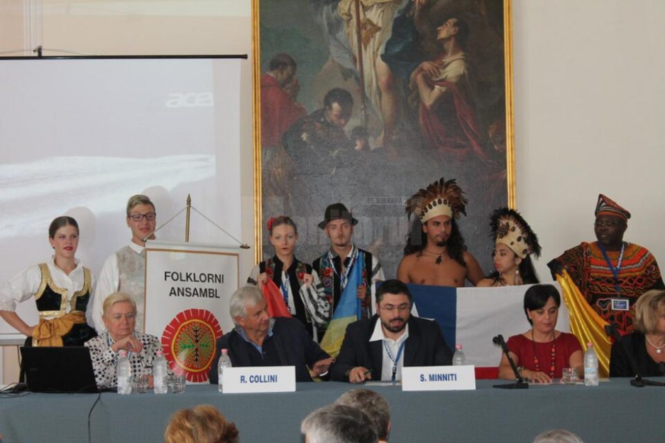 Ansamblul „Plaiurile Dornelor”, recompensat cu trofeul Festivalului Mondial de Folclor din Italia