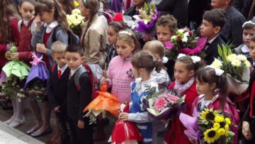 Festivitățile care marchează debutul noului an școlar sunt programate între orele 8 și 13